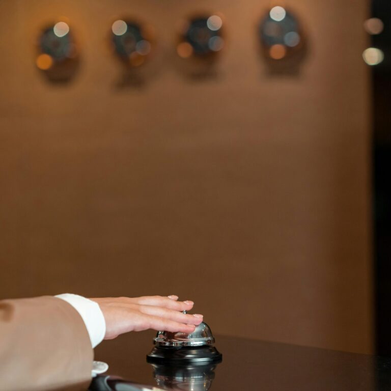 pexels-mikhail-nilov-7820689